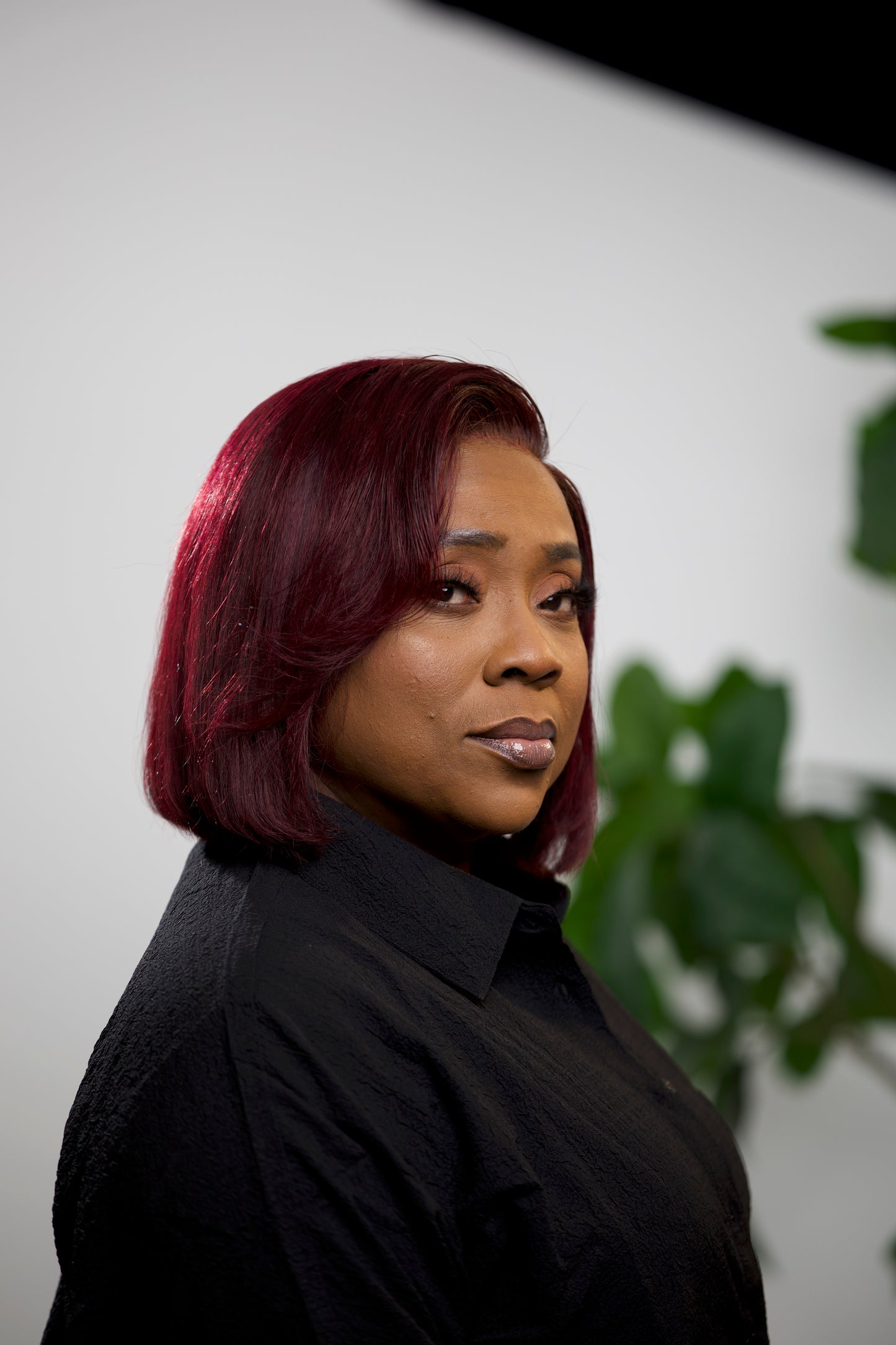 Bobbie Berry - 10" Side-part Bob